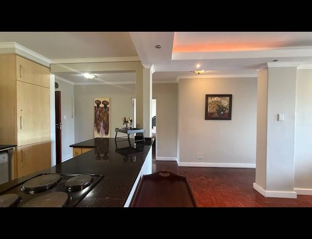 2 BEDROOM FLAT SOLD IN ESSENWOOD